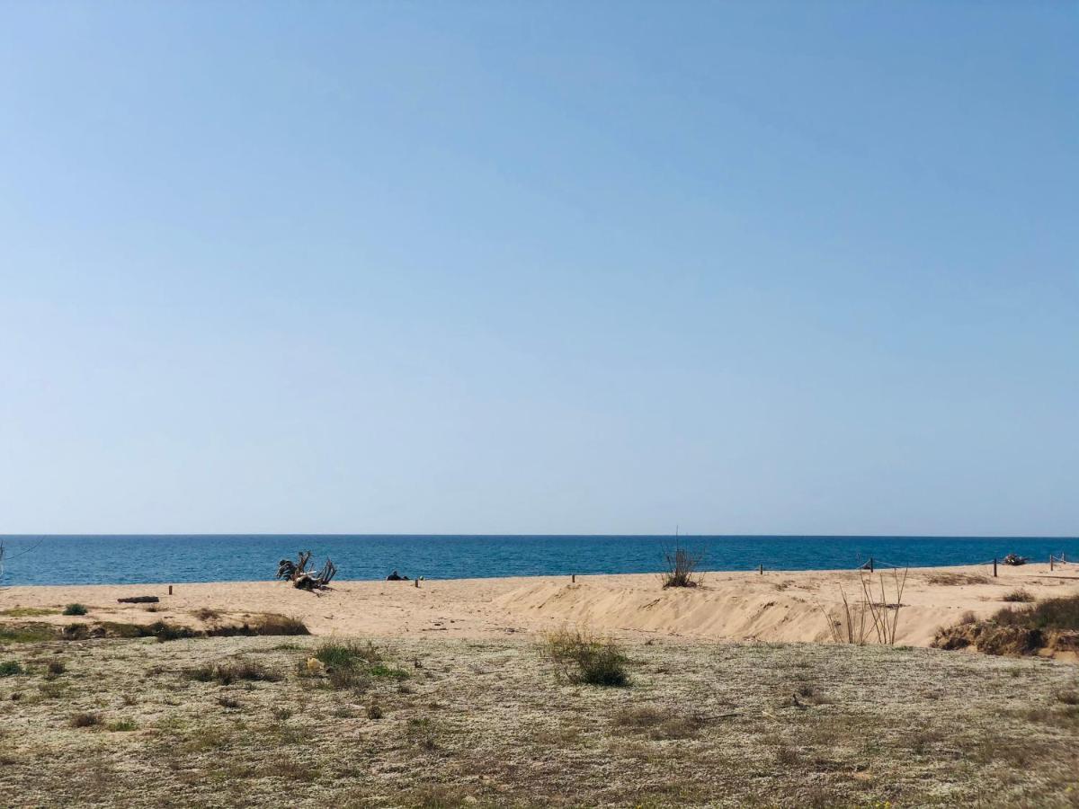 Apartamento con terraza y piscina en Malgrat de Mar Exterior foto
